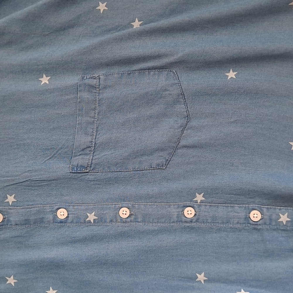 Nwot Universal Thread Button Down Top - image 6